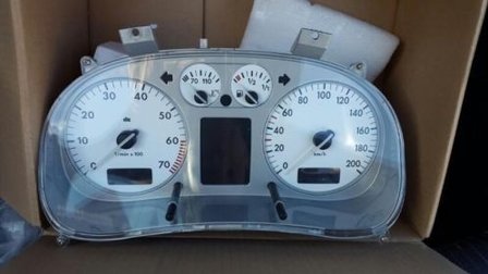 VolksWagen Polo kilometerteller (cockpit)